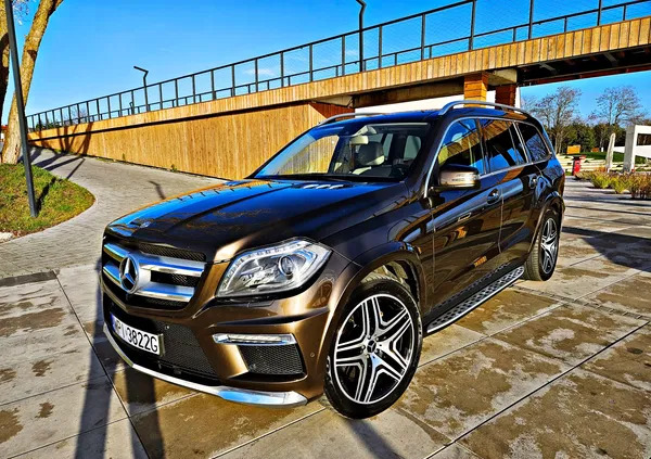 wąchock Mercedes-Benz GL cena 122000 przebieg: 343000, rok produkcji 2013 z Wąchock